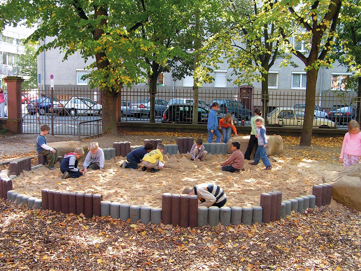 Hohlkehlpalisaden  Kunststoff - Hohlprofil.