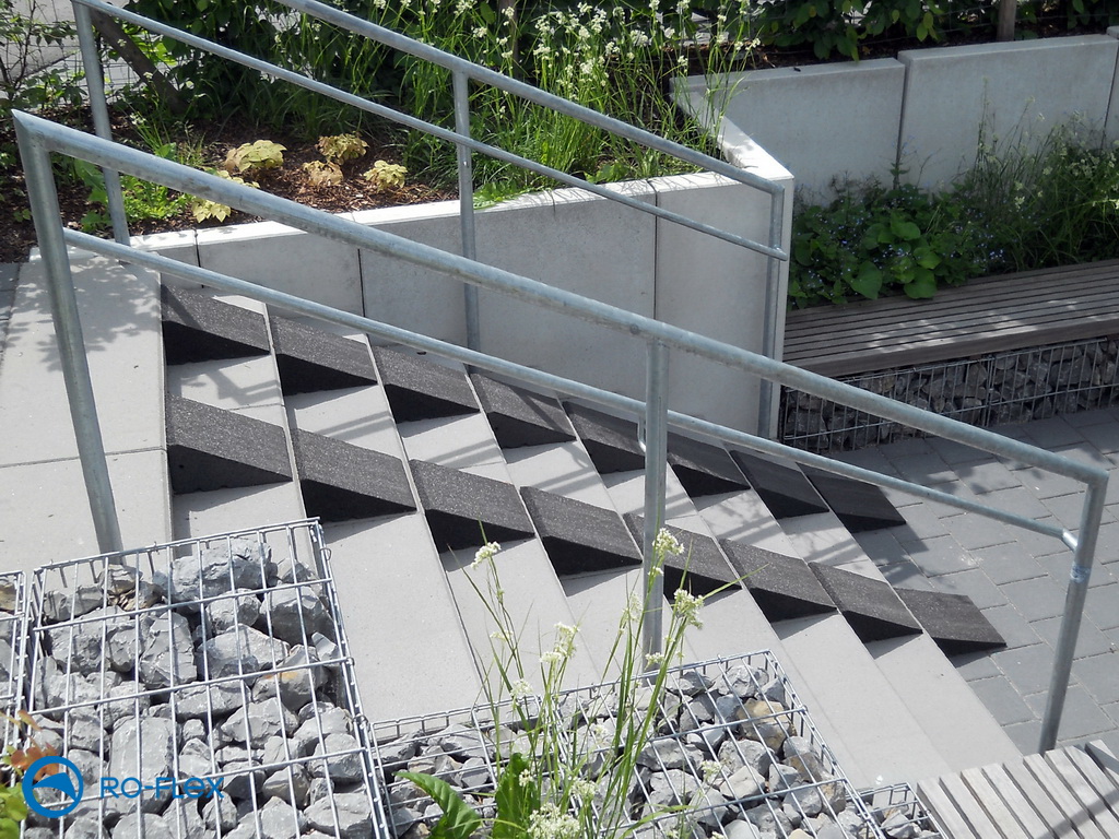 Schwellenkeile Treppen Auffahrhilfe