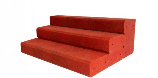 Gartentreppe aus Gummigranulat 1500 mm breit Rotbraun